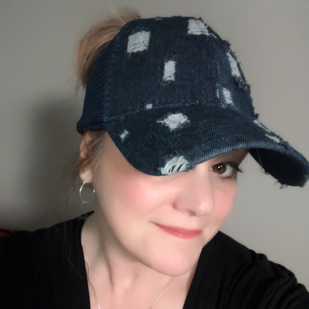 Meet your Posher, Valorie